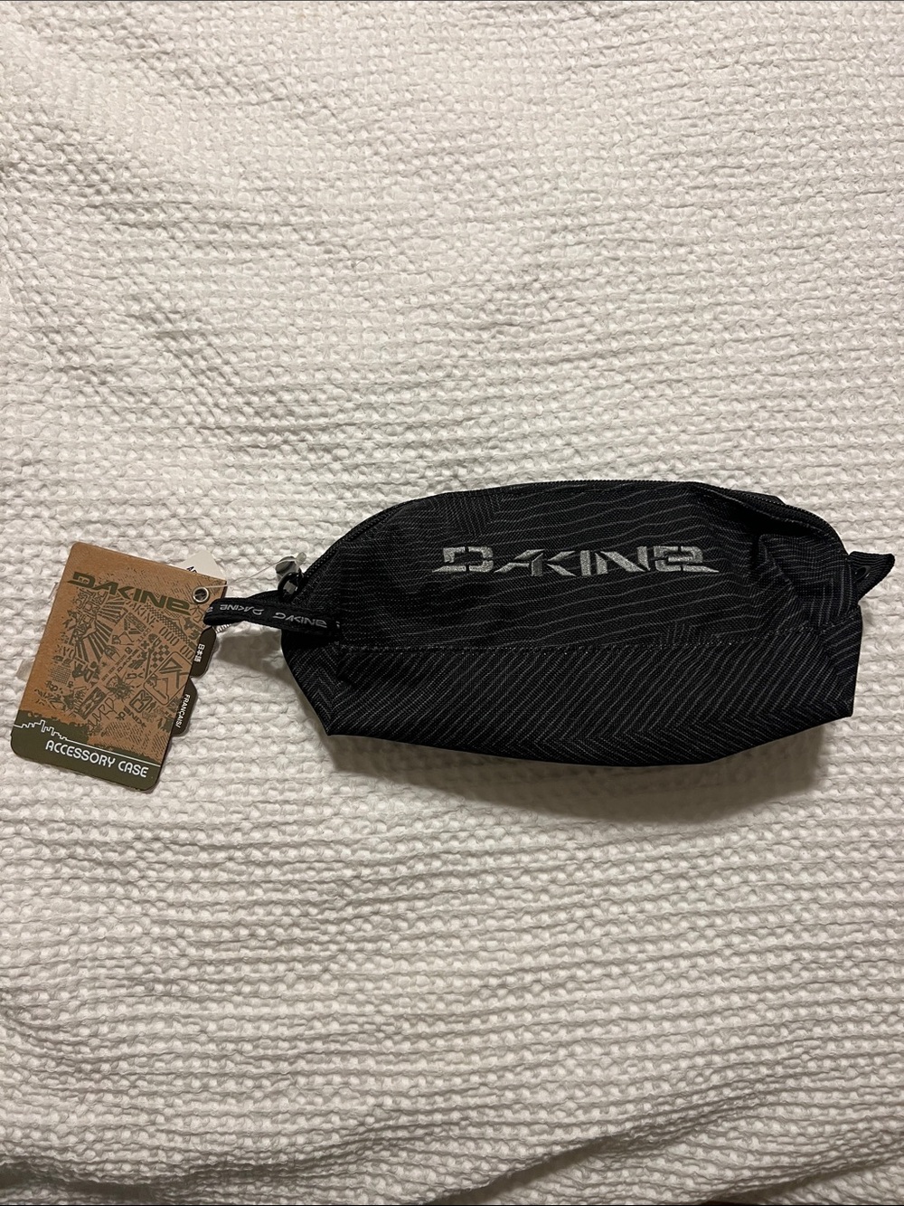 NWT Dakine Black Men’s Accessory Case
